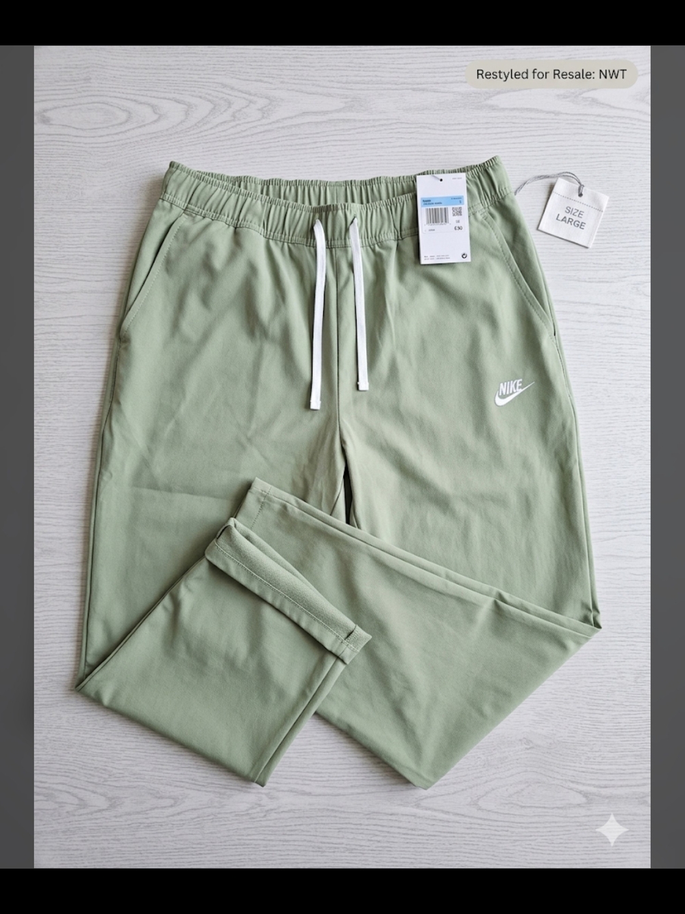 Nike Men’s Sage Green Athletic Jogger Sweatpants